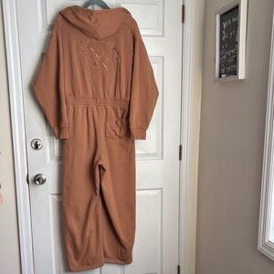 PINK Victoria's Secret Ski Club wide leg tan jumpsuit size Large one piece cozy